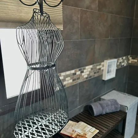 Vacantrip Evora - Loft Con Encanto En Jerez *